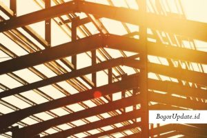 Membandingkan Rangka Atap